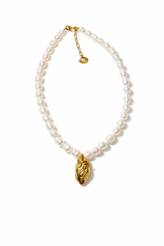 Collar Latidos Corazón Anatómico con Perlas Oro 24K — vista frontal